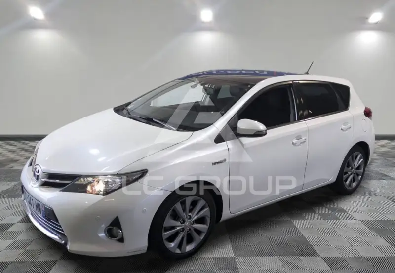 2013 Toyota AURIS