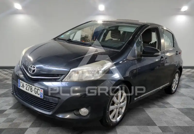 2013 Toyota YARIS