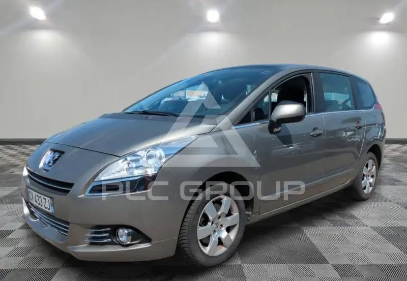 2013 Peugeot 5008