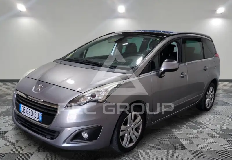 2013 Peugeot 5008