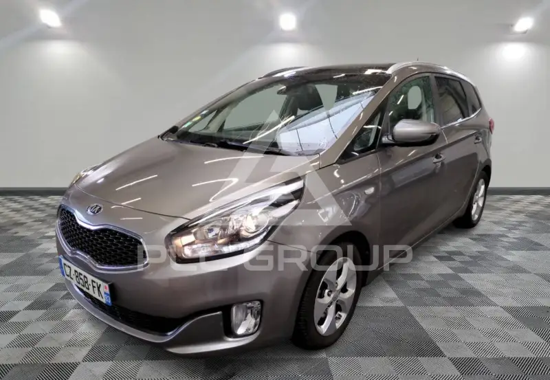 2013 KIA Carens