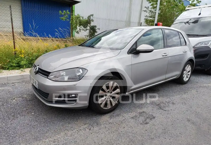 2013 Volkswagen GOLF
