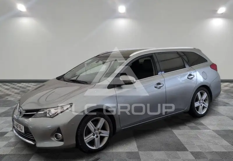 2014 Toyota AURIS