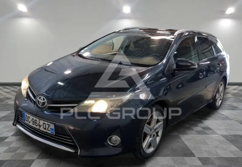 2014 Toyota AURIS