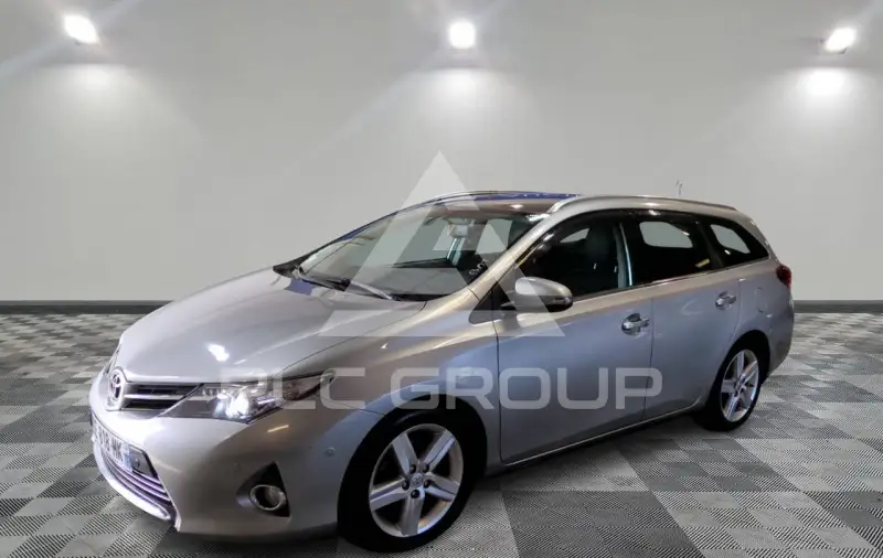2014 Toyota AURIS