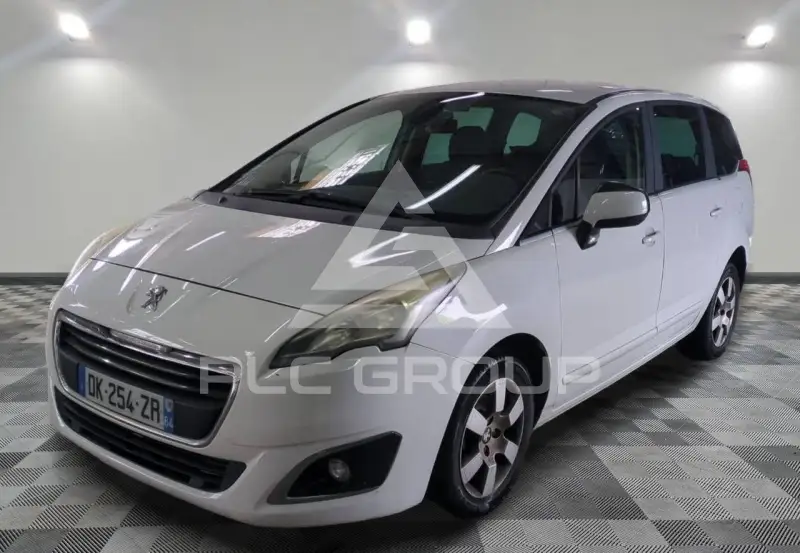 2014 Peugeot 5008