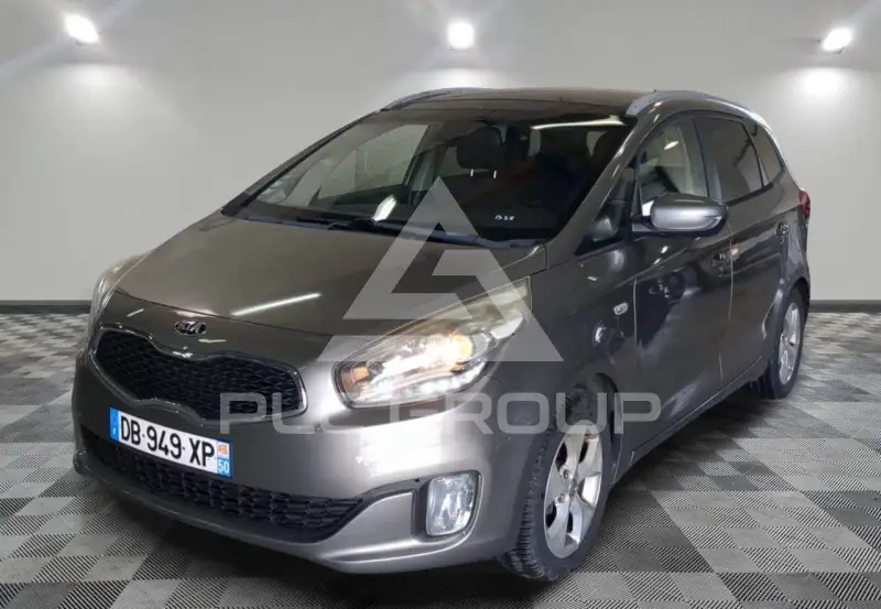 2014 KIA Carens