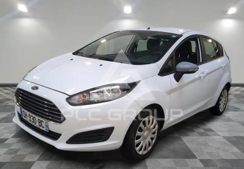 2014 Ford FIESTA