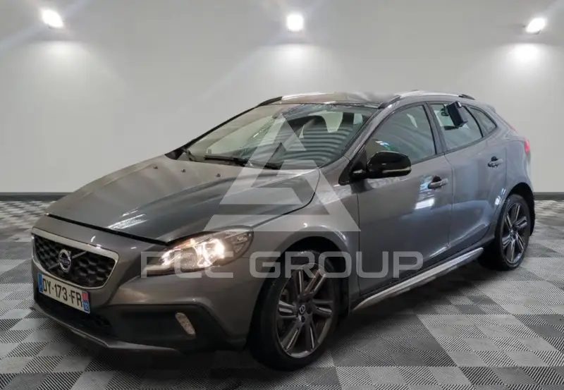 2015 Volvo V40