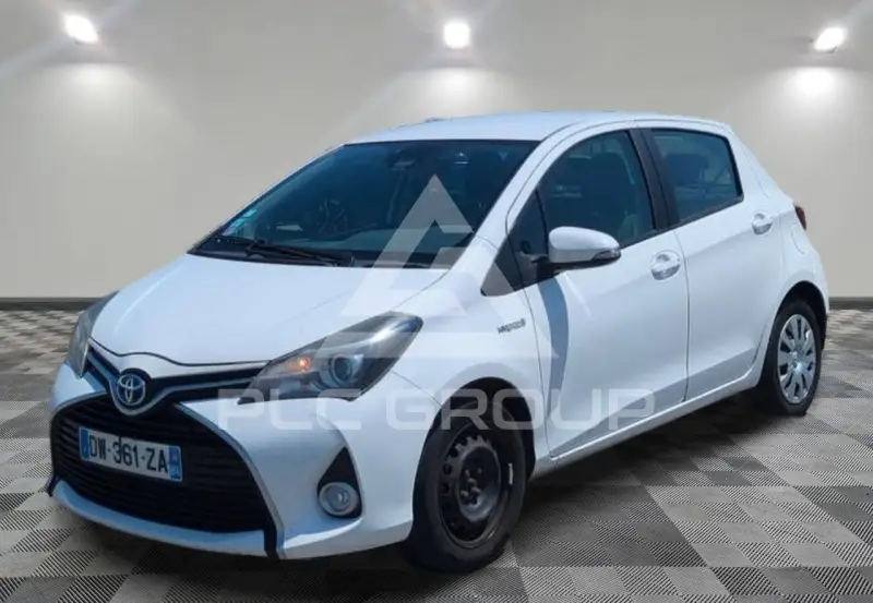 2015 Toyota YARIS
