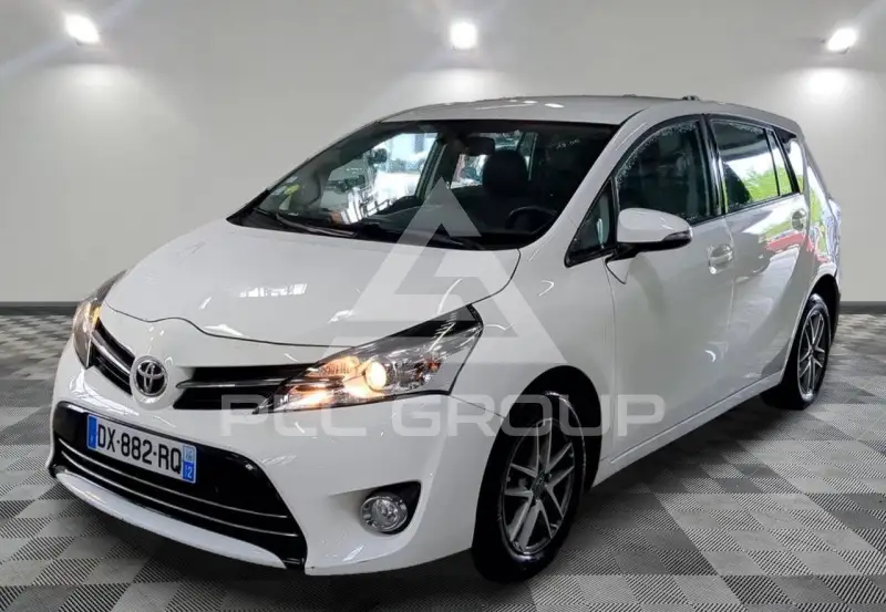 2015 Toyota VERSO