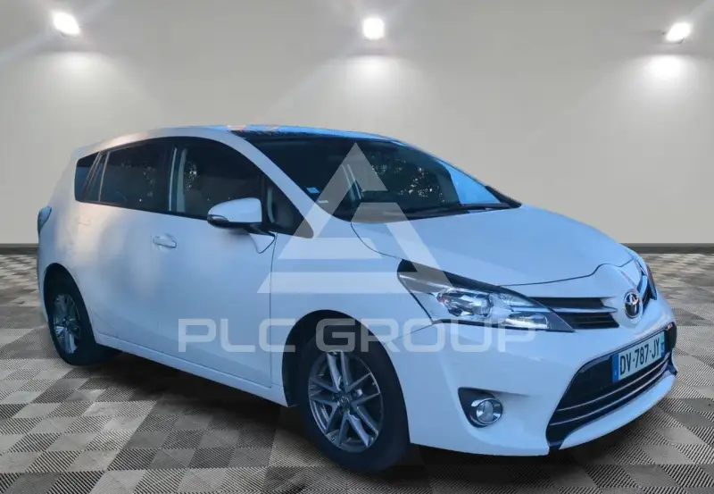 2015 Toyota VERSO