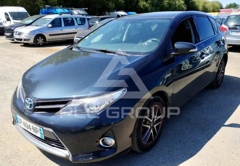2015 Toyota AURIS