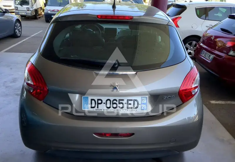 2015 Peugeot 208