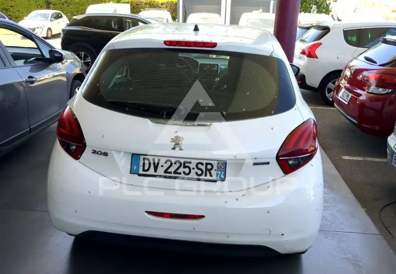 2015 Peugeot 208