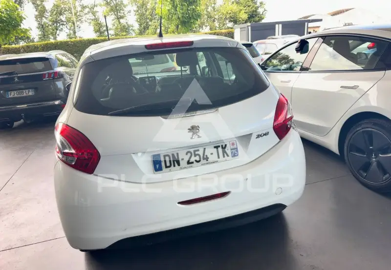 2015 Peugeot 208