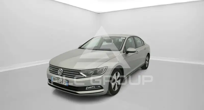 2015 Volkswagen PASSAT