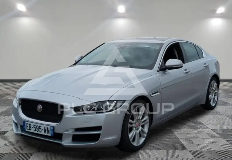 2016 Jaguar XE