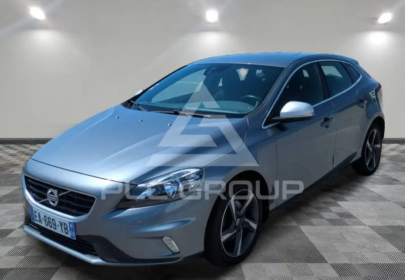 2016 Volvo V40