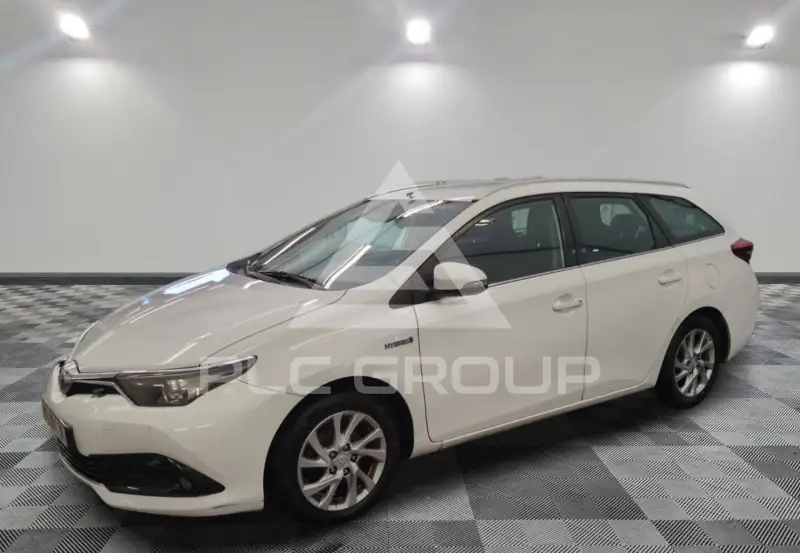 2016 Toyota AURIS