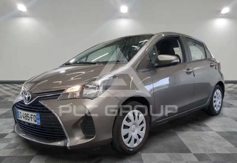 2016 Toyota YARIS