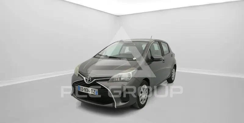 2016 Toyota YARIS