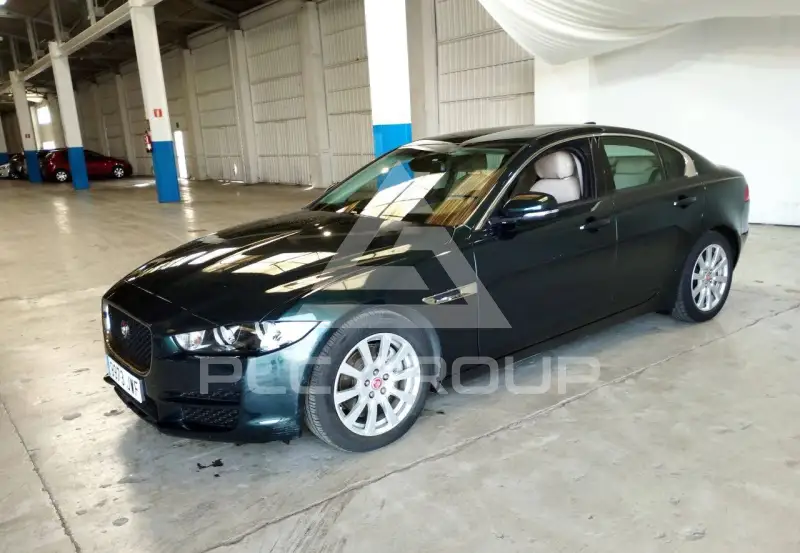 2017 Jaguar XE