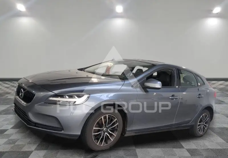 2017 Volvo V40