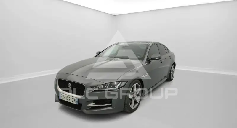 2018 Jaguar XE