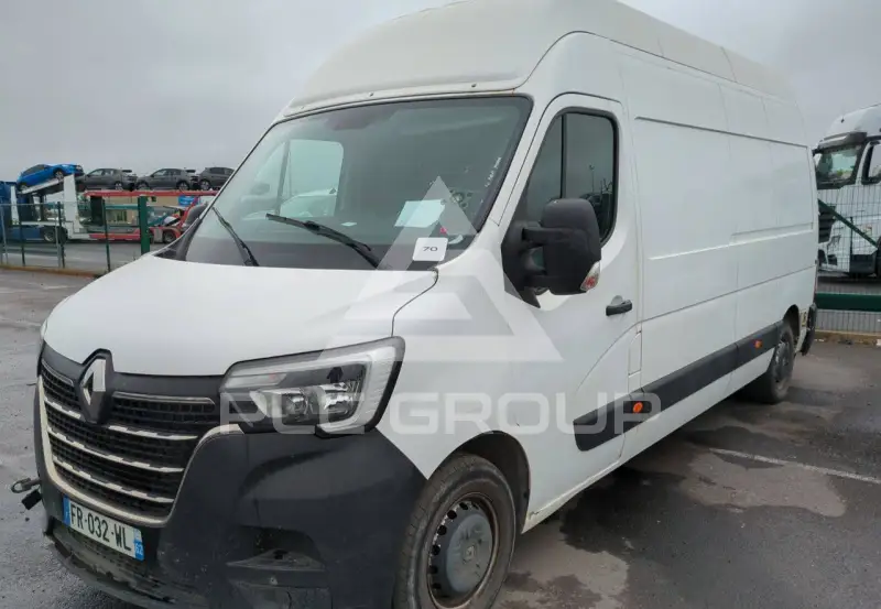 2020 Renault Master