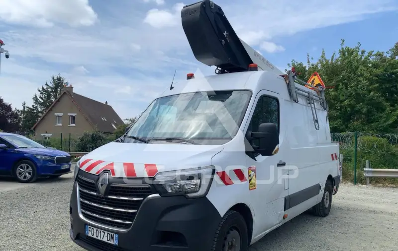 2020 Renault Master