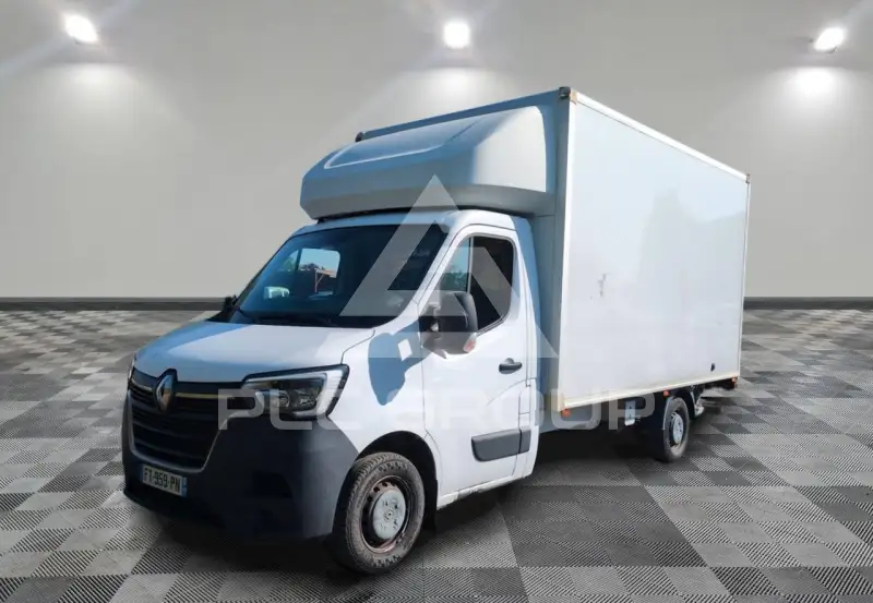 2020 Renault Master