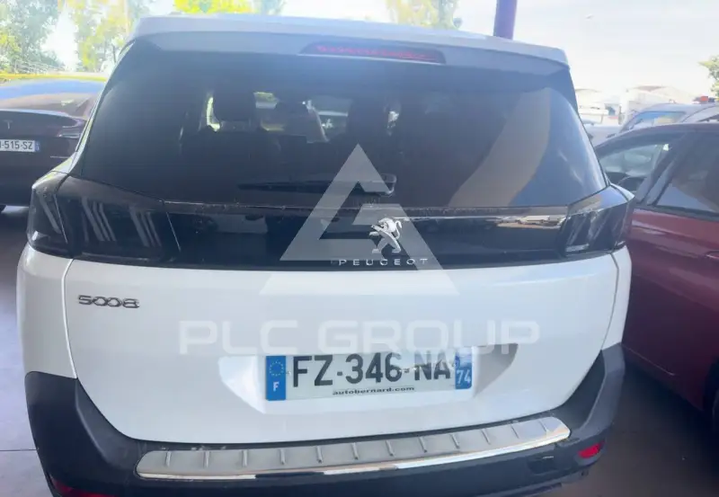 2021 Peugeot 5008