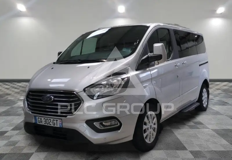 2021 Ford Tourneo