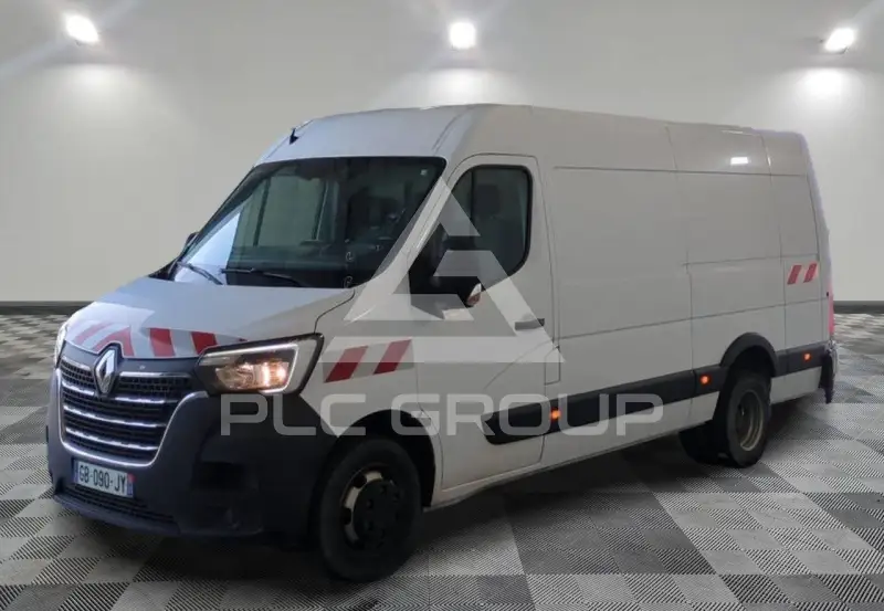 2021 Renault Master