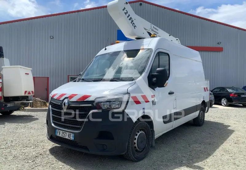 2021 Renault Master
