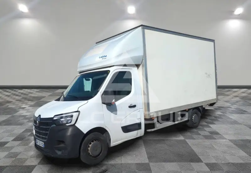 2021 Renault Master