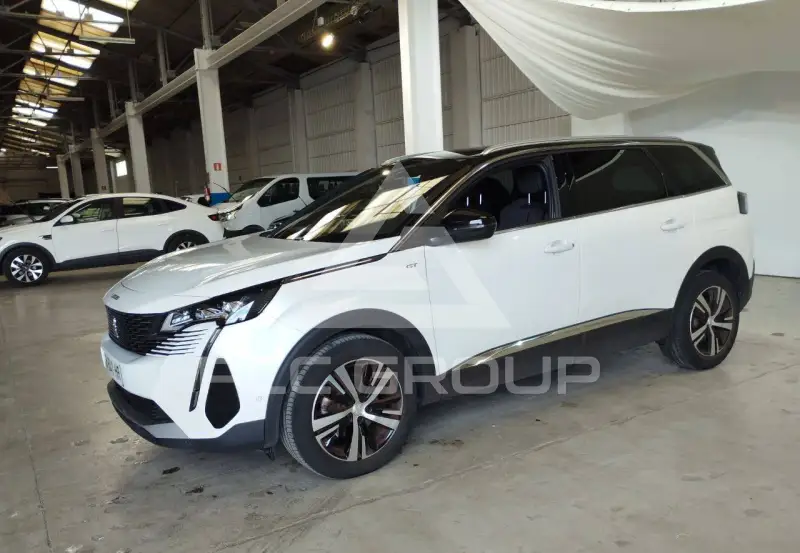 2022 Peugeot 5008