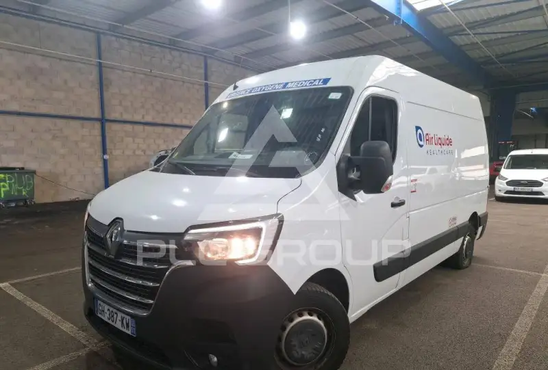 2022 Renault Master