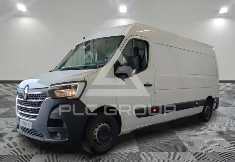 2022 Renault Master