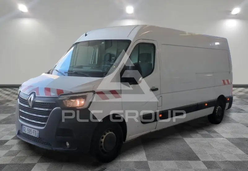 2022 Renault Master