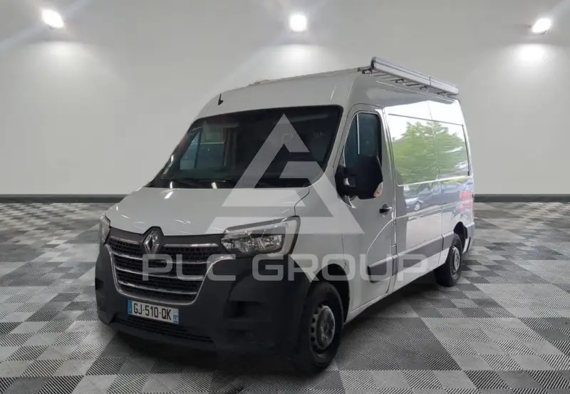 2022 Renault Master