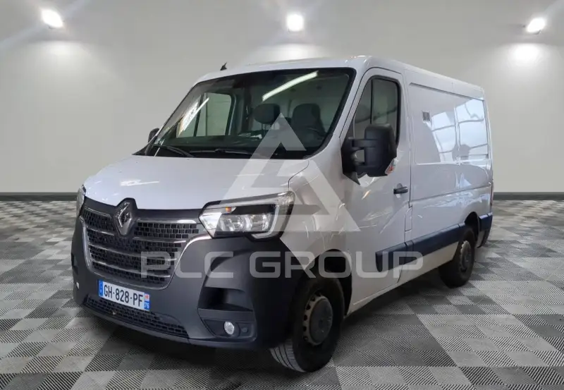 2022 Renault Master