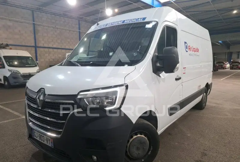 2022 Renault Master
