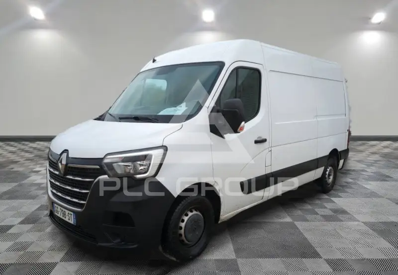2022 Renault Master
