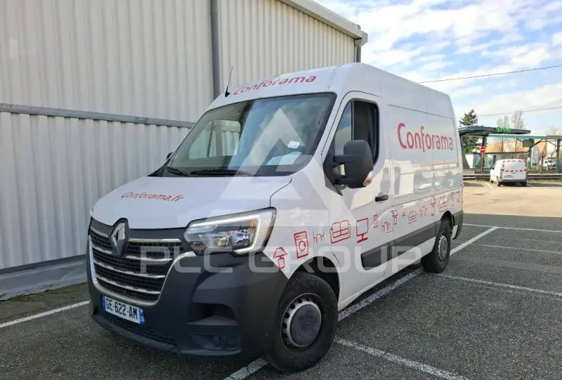 2022 Renault Master