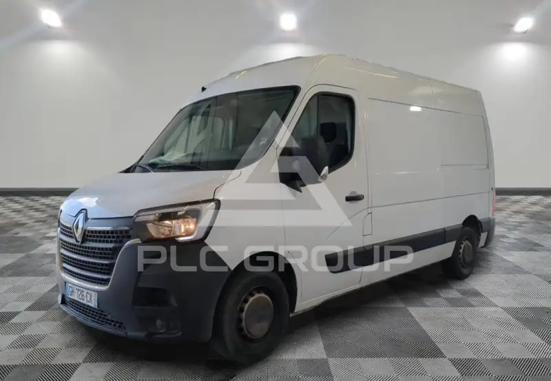 2022 Renault Master