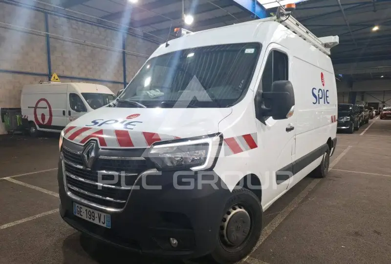 2022 Renault Master