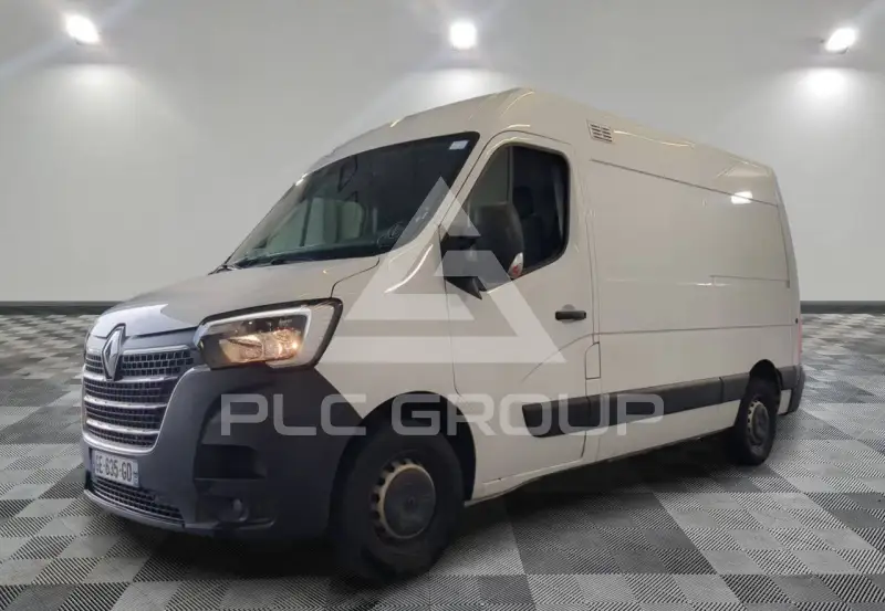 2022 Renault Master