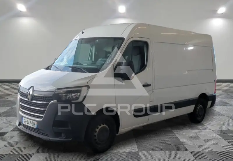 2022 Renault Master